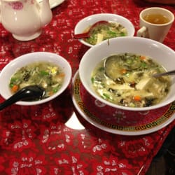 Tofu Seaweed soup. Yummy...and even more yummy with grounded white pepper