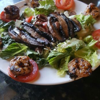 Mellow Mushroom Fleming Island - One of the best salads ive had.Gotta ask for it.. the Brutus salad. Great option&you will be satisfied. Service great as always. - Pizza Near Me - Fleming Island, Florida