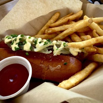 Young's Beach Shack - Wagyu Beef Hot Dog - Breakfast & Brunch Near Me - Dana Point, California