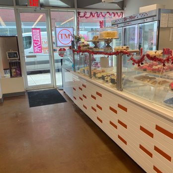 Tonnie's Minis - Tonnie's Mini's thee most orgasmic cupcakes! - Bakeries Near Me - Newark, New Jersey Tonnie's Minis - Tonnie's Mini's thee most orgasmic cupcakes! - Bakeries Near Me - Newark, New Jersey