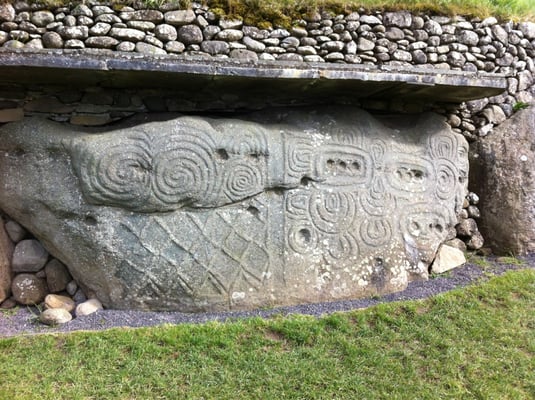 Newgrange by null