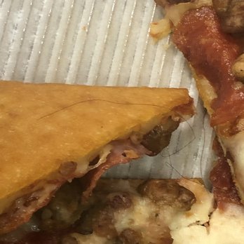 Pizza Hut - Hair on pizza - Pizza Near Me - Quincy, Florida