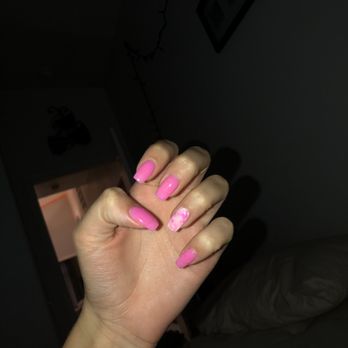 Qpolish Nails & Spa - Nail Salons Near Me - Gilbert, Arizona
