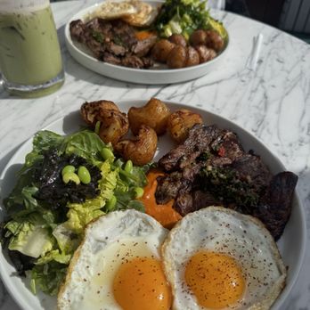 Mood - Steak and eggs - Breakfast & Brunch Near Me - Los Angeles, California Mood - Steak and eggs - Breakfast & Brunch Near Me - Los Angeles, California
