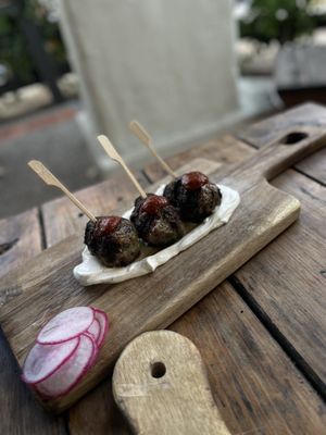 Ojai Rotie by null