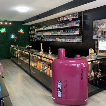 Puffz Smoke & Vape - Vapes - Vape Shops Near Me - Cornelius, North Carolina Puffz Smoke & Vape - Vapes - Vape Shops Near Me - Cornelius, North Carolina