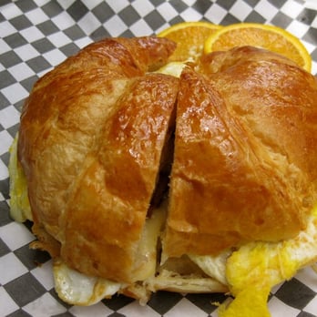 Yellow Vase - croissant sandwich - Bakeries Near Me - Redondo Beach, California