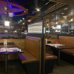 Foster's Hollywood - Booths