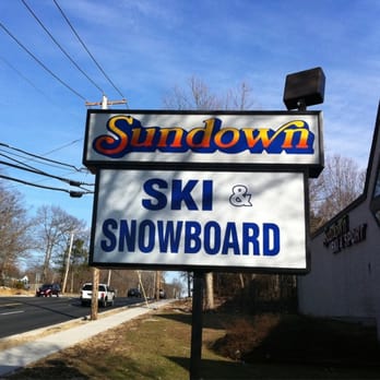 Sundown Ski & Patio - Ski & Snowboard Shops Near Me - Lake Grove, New York