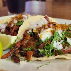 Los Molcajetes Bar & Grill