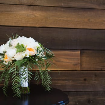 Sublime Stems - Photo by Tony Asgari Photography - Florists Near Me Sublime Stems - Photo by Tony Asgari Photography - Florists Near Me