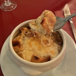Chalet Gregoire - Soupe a L'Oignon Gratinee (french onion soup)