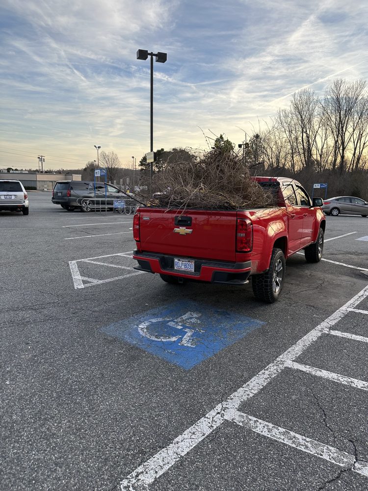 Rasheed’s Cleanouts & Demo’s - veterans service organization in Lexington, NC