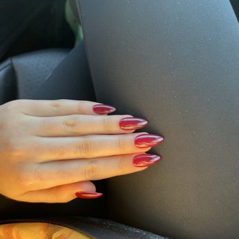 Yi Nails & Spa - nails in the car! - Nail Salons Near Me - Marietta, Georgia