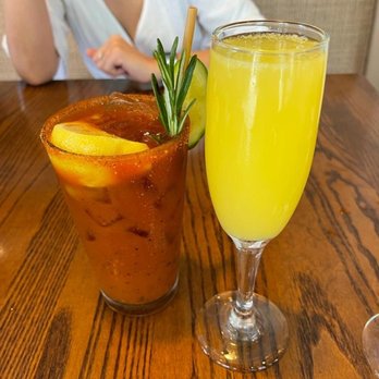 Hamilton's Kitchen - Bloody Mary, mimosa - New American Near Me - Winter Park, Florida