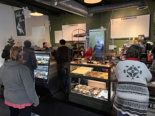 The Farmhouse Deli & Pantry by null