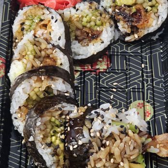 Teriyaki Kaizen - A poorly-rolled shrimp tempura roll that's cold. - Sushi Bars Near Me - Hyattsville, Maryland Teriyaki Kaizen - A poorly-rolled shrimp tempura roll that's cold. - Sushi Bars Near Me - Hyattsville, Maryland