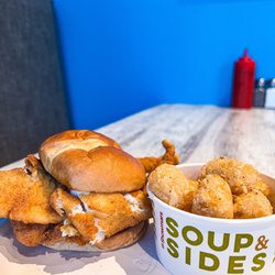 Fish sandwich with tots