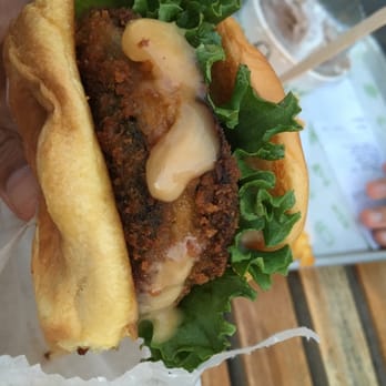 Shake Shack Tysons Corner - Shroom burger - Burgers Near Me - McLean, Virginia Shake Shack Tysons Corner - Shroom burger - Burgers Near Me - McLean, Virginia