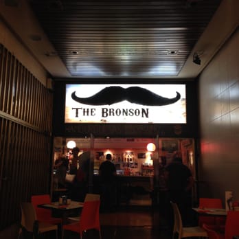 The Bronson Bar - Fachada - American Near Me - Zaragoza, Z The Bronson Bar - Fachada - American Near Me - Zaragoza, Z