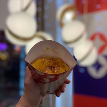 T-Swirl Crepe - Mini Crepe Brûlée (~$7). - Desserts Near Me - Bayside, New York T-Swirl Crepe - Mini Crepe Brûlée (~$7). - Desserts Near Me - Bayside, New York