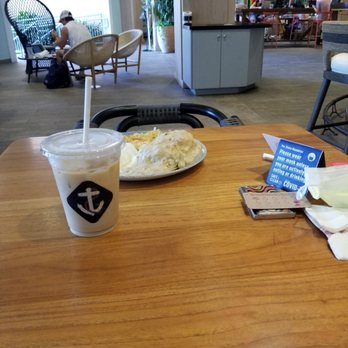 Knots Coffee Roasters - When the waitress drops your food off and runs and your not sitting on that side of the table...????? - Coffee & Tea Near Me - Honolulu, Hawaii Knots Coffee Roasters - When the waitress drops your food off and runs and your not sitting on that side of the table...????? - Coffee & Tea Near Me - Honolulu, Hawaii