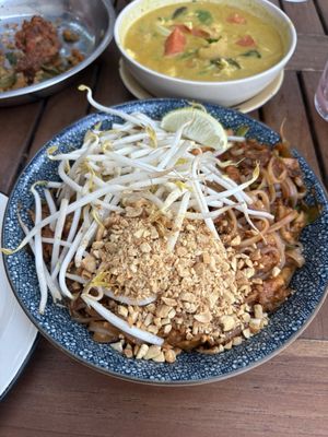 Gai Noi by null
