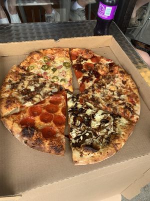 Manolo's Pizza & Empanadas by null