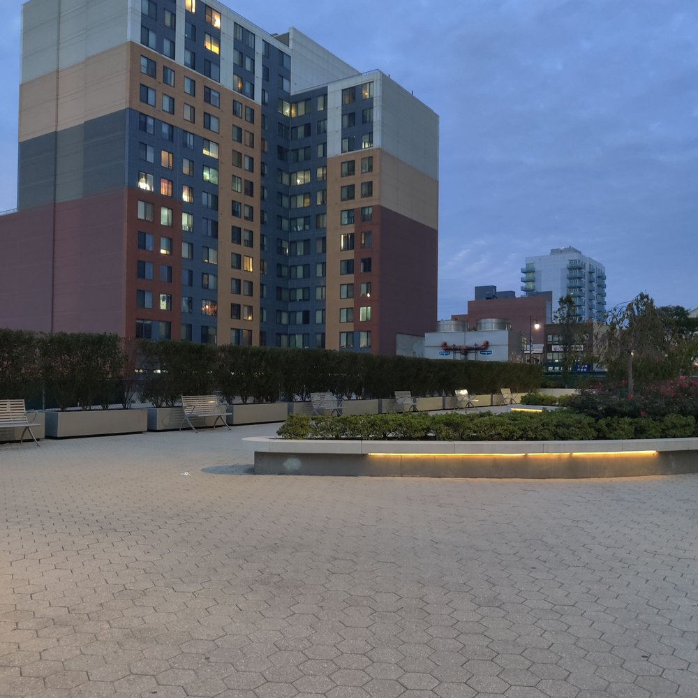 FLUSHING COMMONS Updated September 2024 13635 39th Ave, Flushing