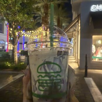 SHAKE SHACK HENDERSON - Updated March 2026 - 774 Photos & 469 Reviews ...