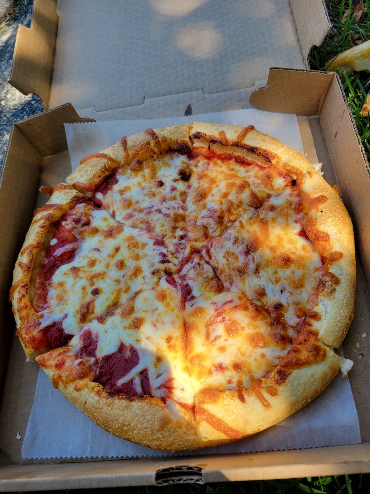 AROMA PIZZA N’ GRILL Updated October 2024 15 Photos & 48 Reviews