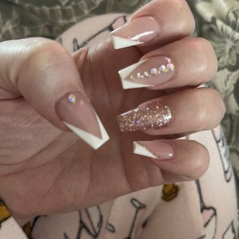 Nail Palazzo - Nails by Selena - Nail Salons Near Me - Folsom, California