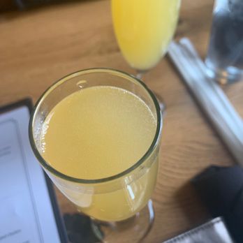 Hen Quarter - Peach mimosa - Southern Near Me - Alexandria, Virginia