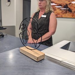 Defiance House Lodge - Manager who knows of roach problem and doesn't care.