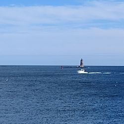 Whaleback Lighthouse - On the reef from NH