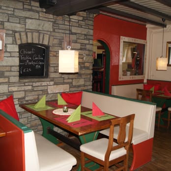 Ristorante Pizzeria Viale - Hauptraum - Italian Near Me - Salzburg, 5 Ristorante Pizzeria Viale - Hauptraum - Italian Near Me - Salzburg, 5