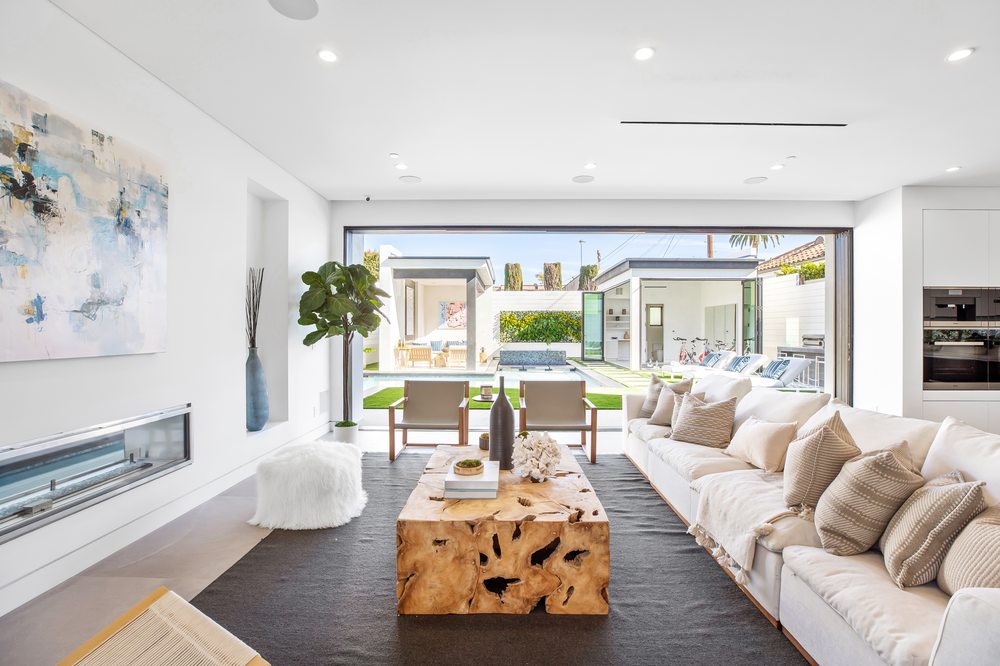 Slide of Elit Development