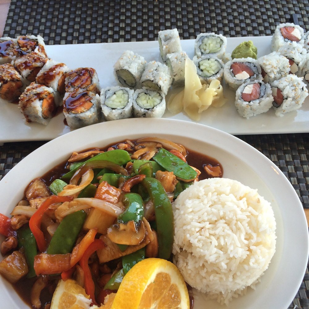 Hot Woks Cool Sushi - Cashew chicken and three maki lunch special! - Sushi Bars Near Me - Chicago, Illinois Hot Woks Cool Sushi - Cashew chicken and three maki lunch special! - Sushi Bars Near Me - Chicago, Illinois