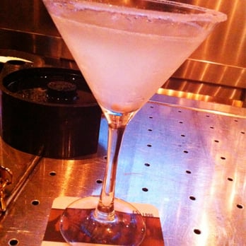 Yard House - Bars Near Me - Pasadena, California Yard House - Bars Near Me - Pasadena, California