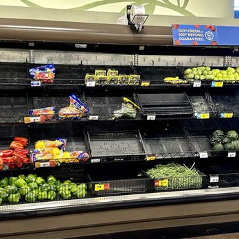 Smith's - No produce on a Monday morning - Grocery Near Me - Albuquerque, New Mexico