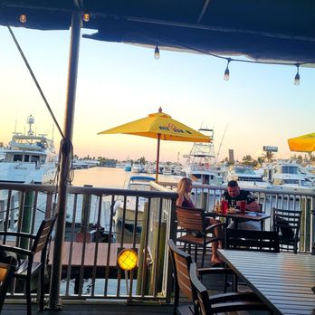 Rendezvous - View from outdoor seating - Seafood Near Me - Fort Lauderdale, Florida Rendezvous - View from outdoor seating - Seafood Near Me - Fort Lauderdale, Florida