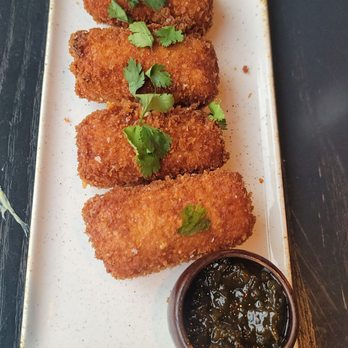 Basan Detroit - Crab mozzarella sticks - Cafes Near Me - Detroit, Michigan Basan Detroit - Crab mozzarella sticks - Cafes Near Me - Detroit, Michigan