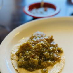El Huarachito - Taco de chicharron verde