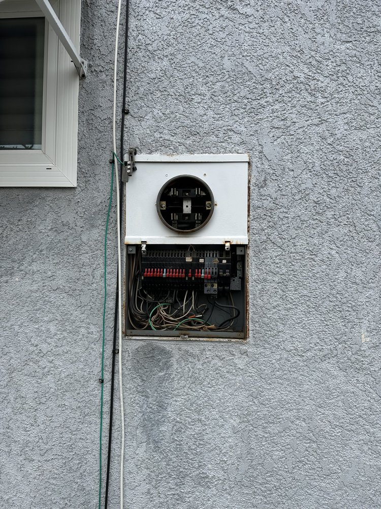 Slide of USA Pro Electric