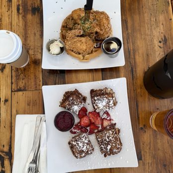 The Stonehouse Café - Breakfast & Brunch Near Me - Seattle, Washington