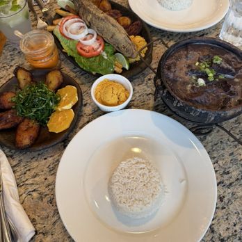 Muqueca Restaurant - Rice & beans, plantains - Latin American Near Me - Cambridge, Massachusetts Muqueca Restaurant - Rice & beans, plantains - Latin American Near Me - Cambridge, Massachusetts
