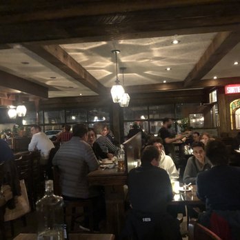 Pub Bishop & Bagg - Pubs Near Me - Montreal, Quebec Pub Bishop & Bagg - Pubs Near Me - Montreal, Quebec