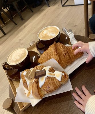 Cosette Coffee by null