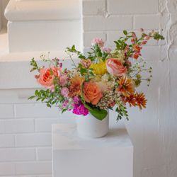 Medium Designer's Choice Arrangement