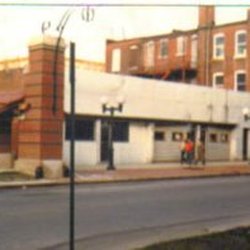 Cleancrafts Shirt Laundry & Dry Cleaning Company - Our location in 1978